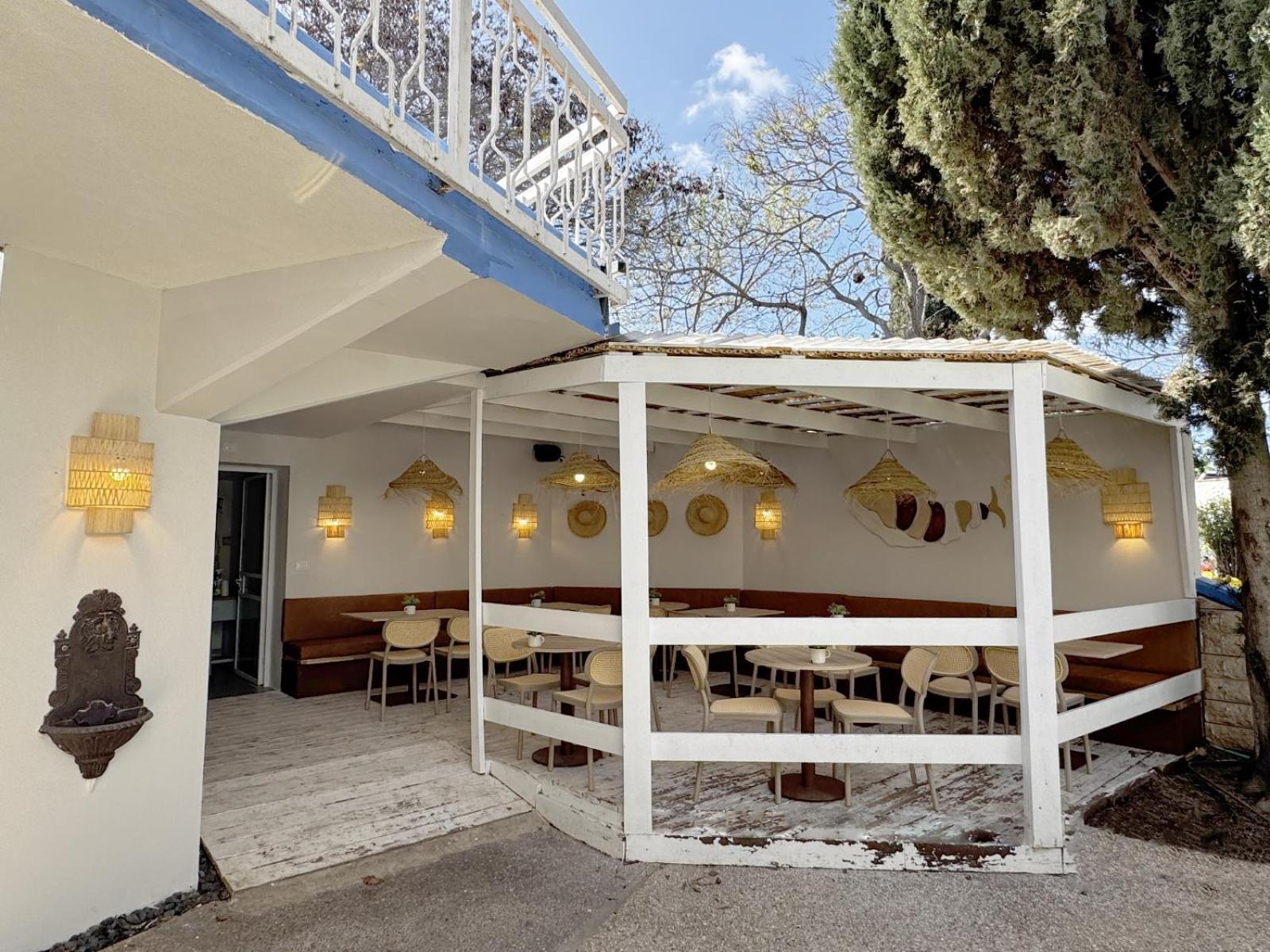 Travel Hotel Gesher Haziv Kültér fotó